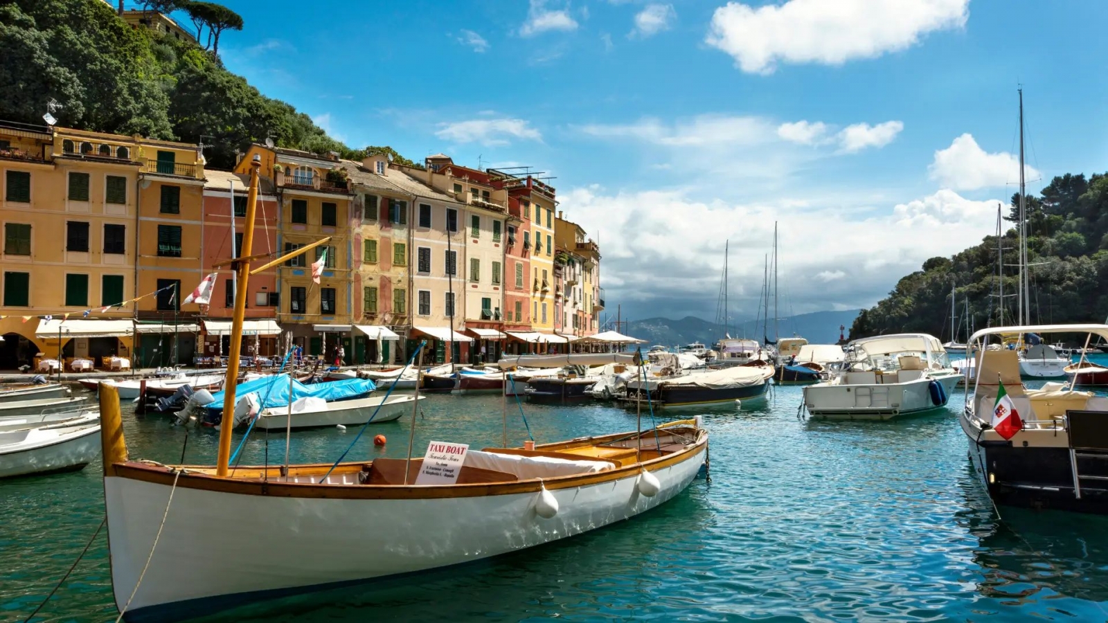  Nostalji ve Lüks Yaşamın Buluştuğu Forte Dei Marmi